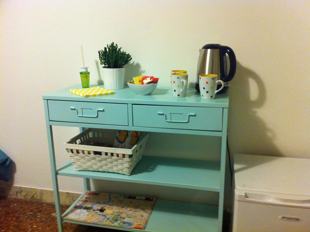 Out Of Time Bed & Breakfast Rome Room photo